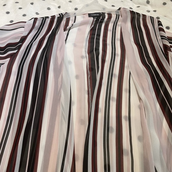 Torrid striped duster size 1/2 - Picture 6 of 6